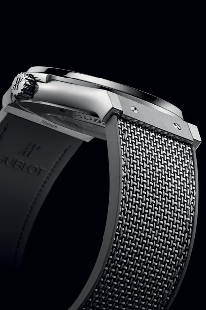 Hublot Classic Fusion Titanium Grey