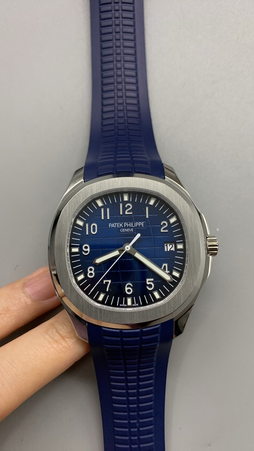Patek Philippe Aquanaut 3285 V3 – AAA+ 5168G-001 White Gold Blue Dial (2025)