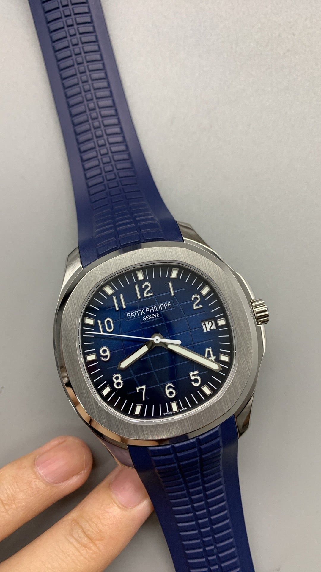 Patek Philippe Aquanaut 3285 V3 – AAA+ 5168G-001 White Gold Blue Dial (2025)
