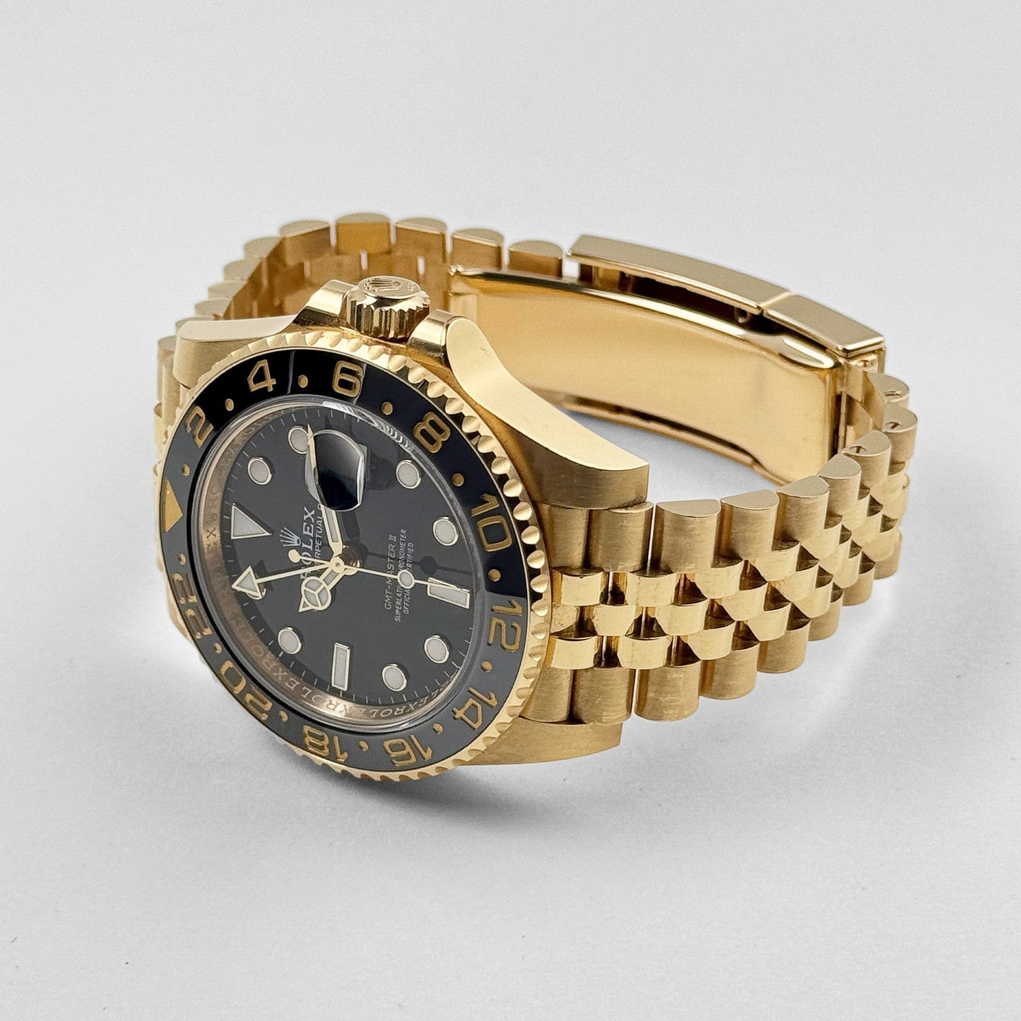 Rolex GMT-Master II 3285 V3 – AAA+ 126718GRNR Yellow Gold Black Dial Jubilee (2023)