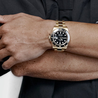 Rolex Submariner Date 116618LN Yellow Gold Black Dial